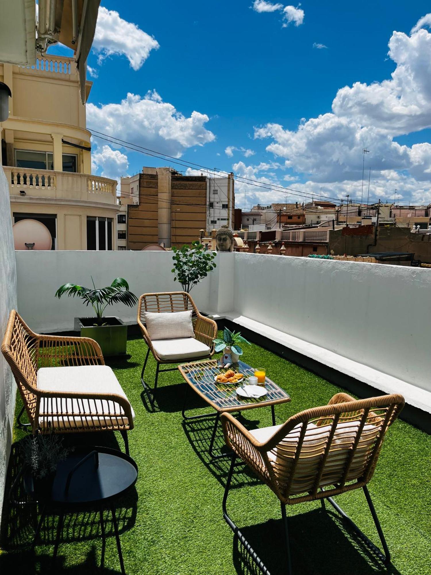 Travel Habitat - Centro Apartment Valencia Bagian luar foto