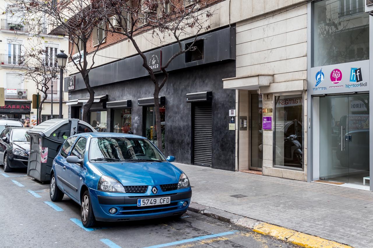 Travel Habitat - Centro Apartment Valencia Bagian luar foto